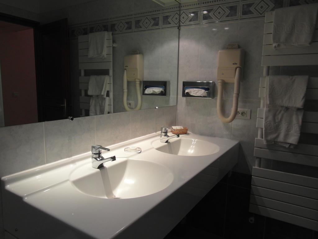 Domaine La Rabassiere Hotel Suzette Екстериор снимка